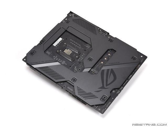 ROG Maximus XII Formula主板评测 装甲下的极限超频利器